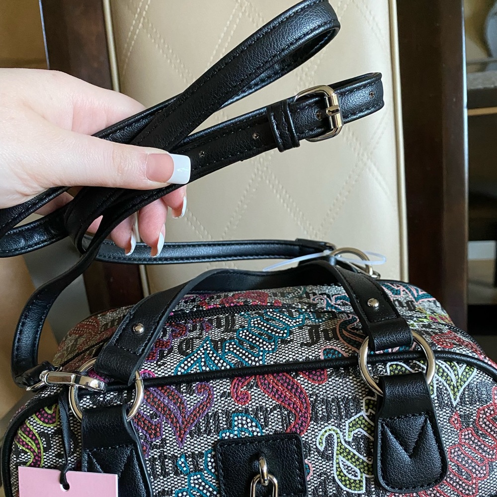 Juicy Couture Lock N Chain Satchel Handbag - Picture 9 of 11